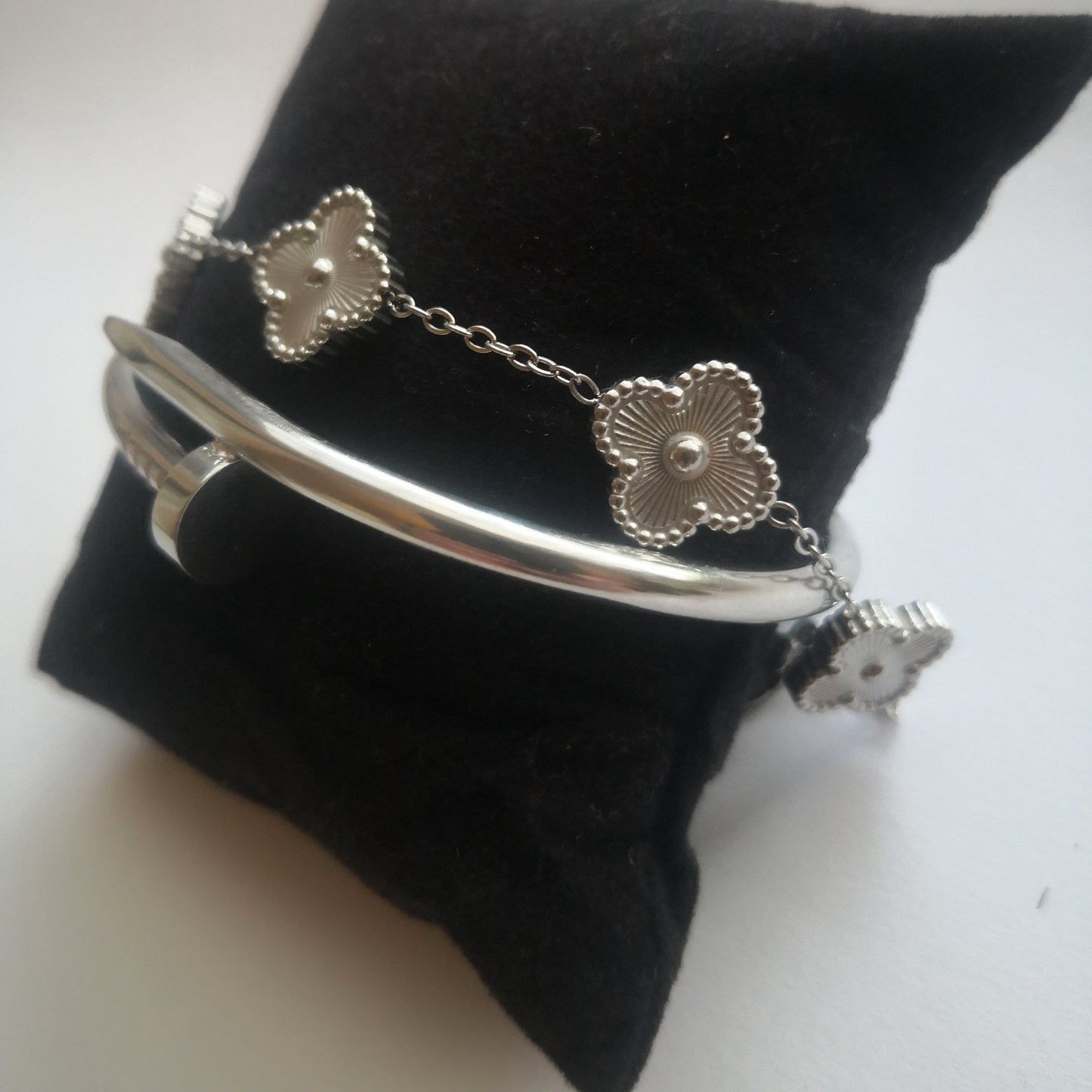 Spijker en Klaver Armbanden - Zilver - Intero Sieraden
