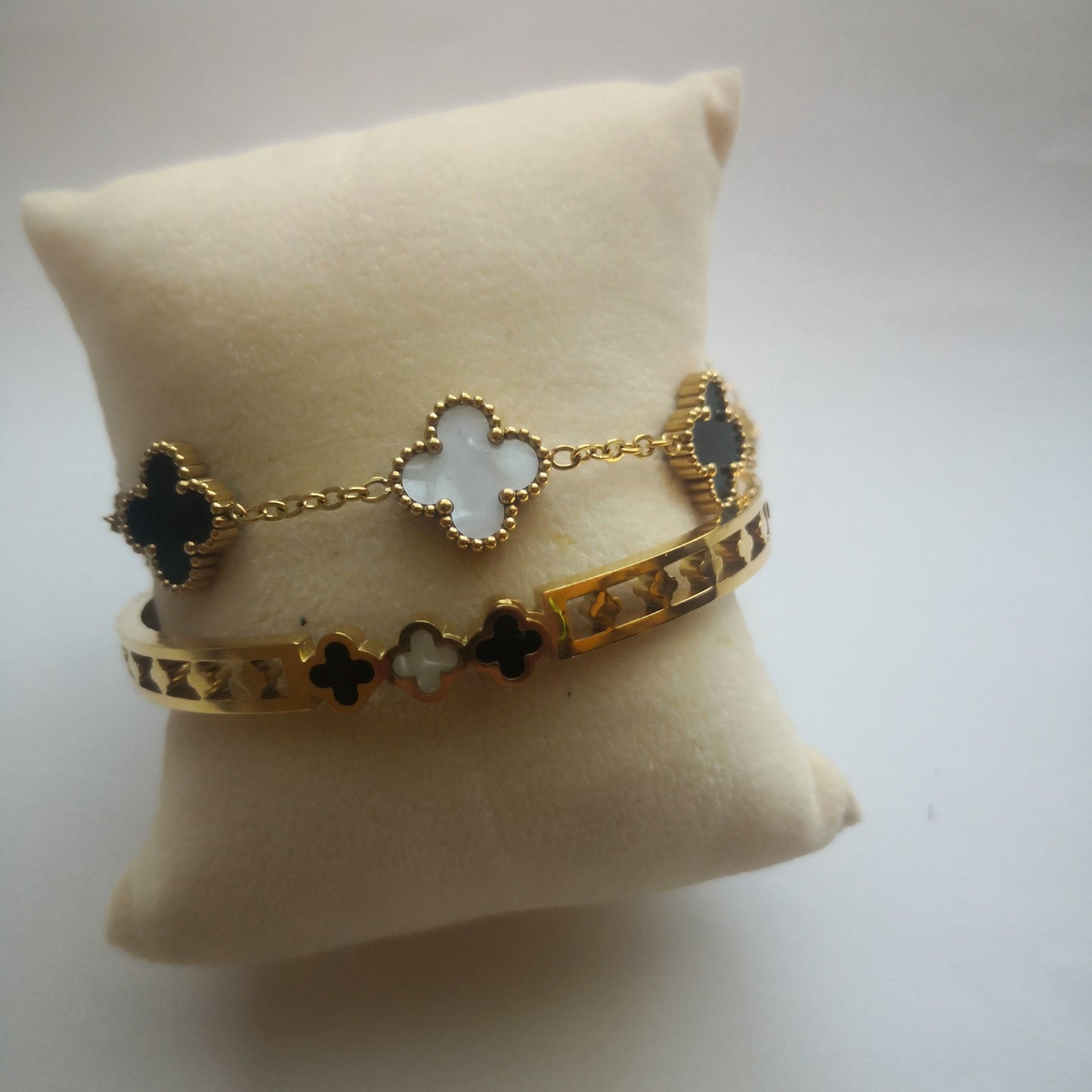Klaver Armbanden - Goud en Zwart Wit - Intero Sieraden
