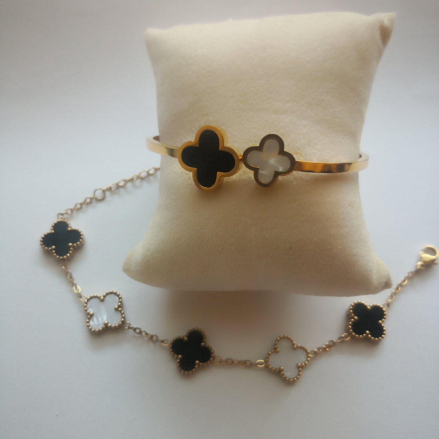 Klaver Armbanden - Goud en Zwart Wit - Intero Sieraden