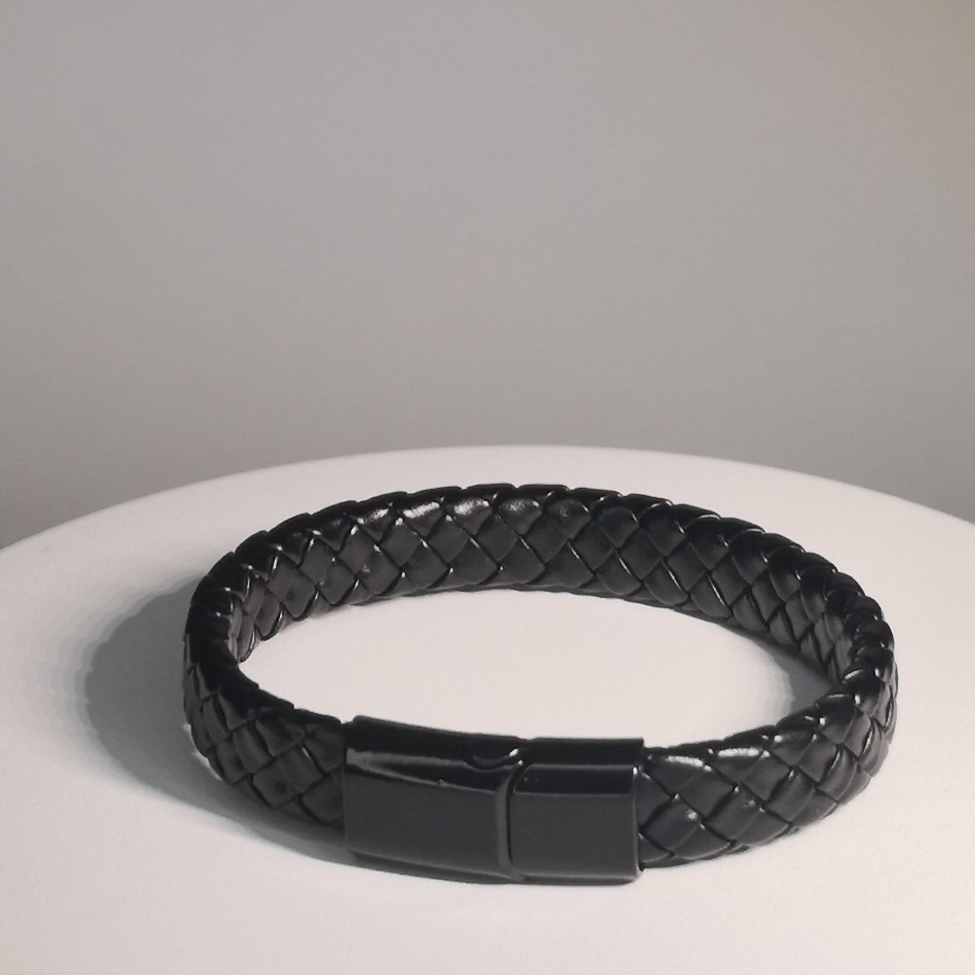 Brede Zwarte Gevlochten Lederen Armband - Intero Sieraden