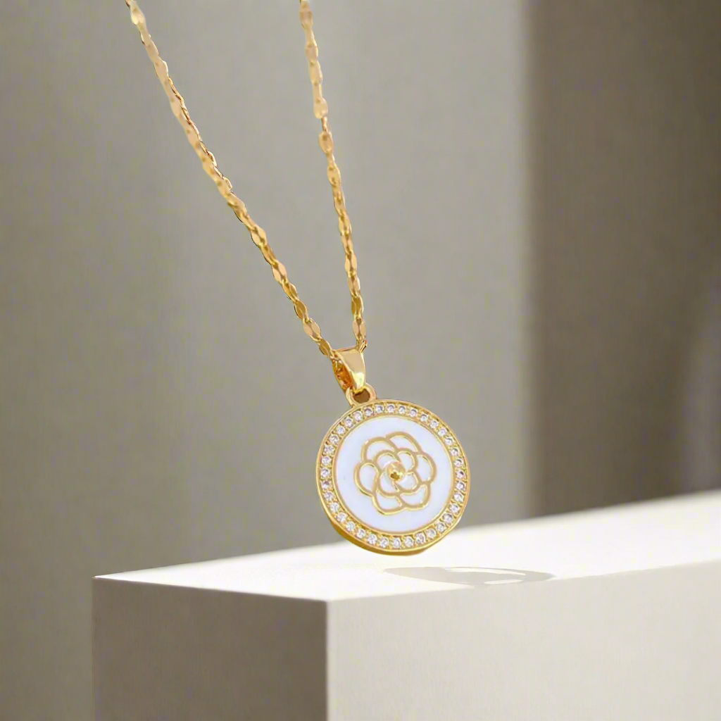 Witte Gouden Bloemenset - Intero Sieraden