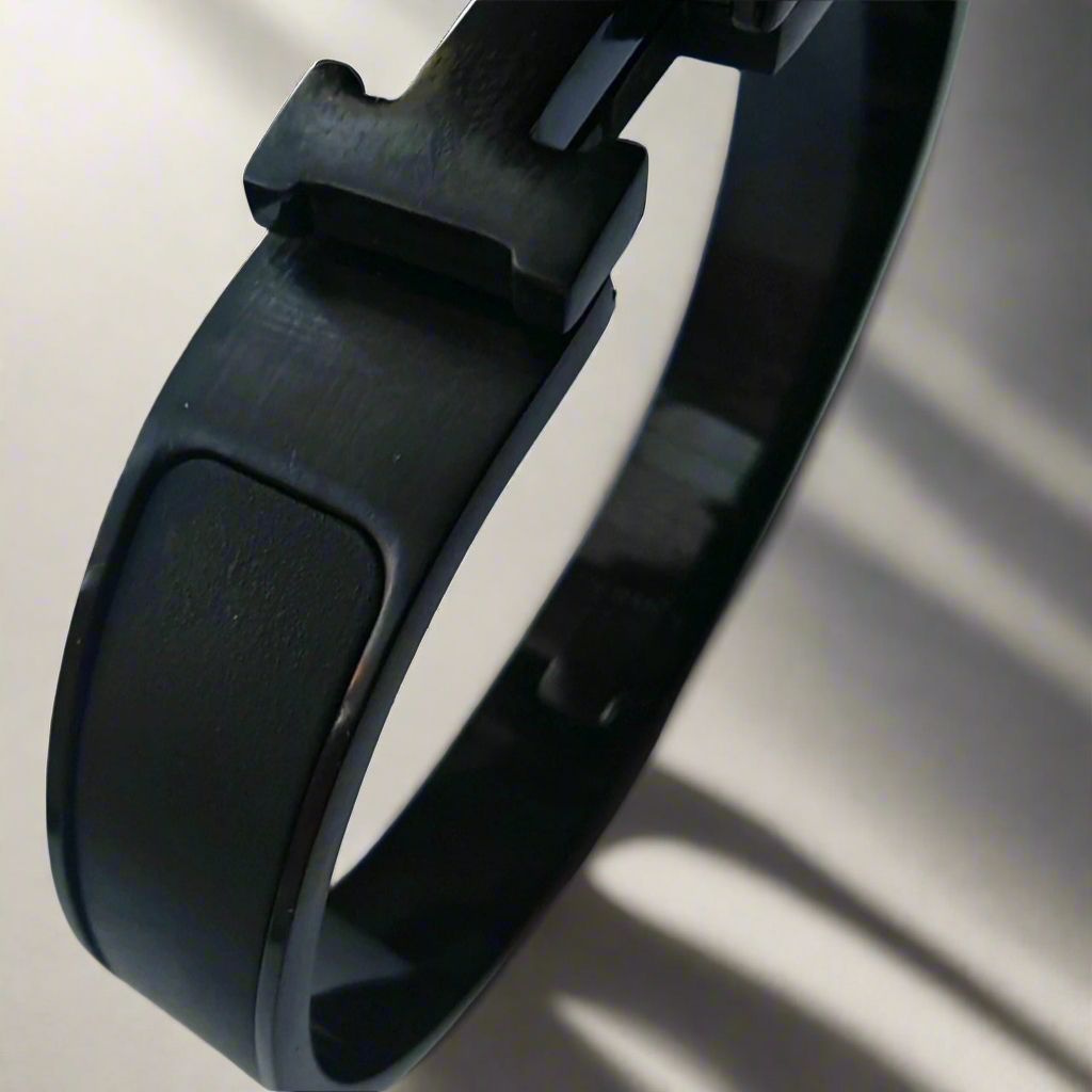 H letter Goudkleurige Armbanden