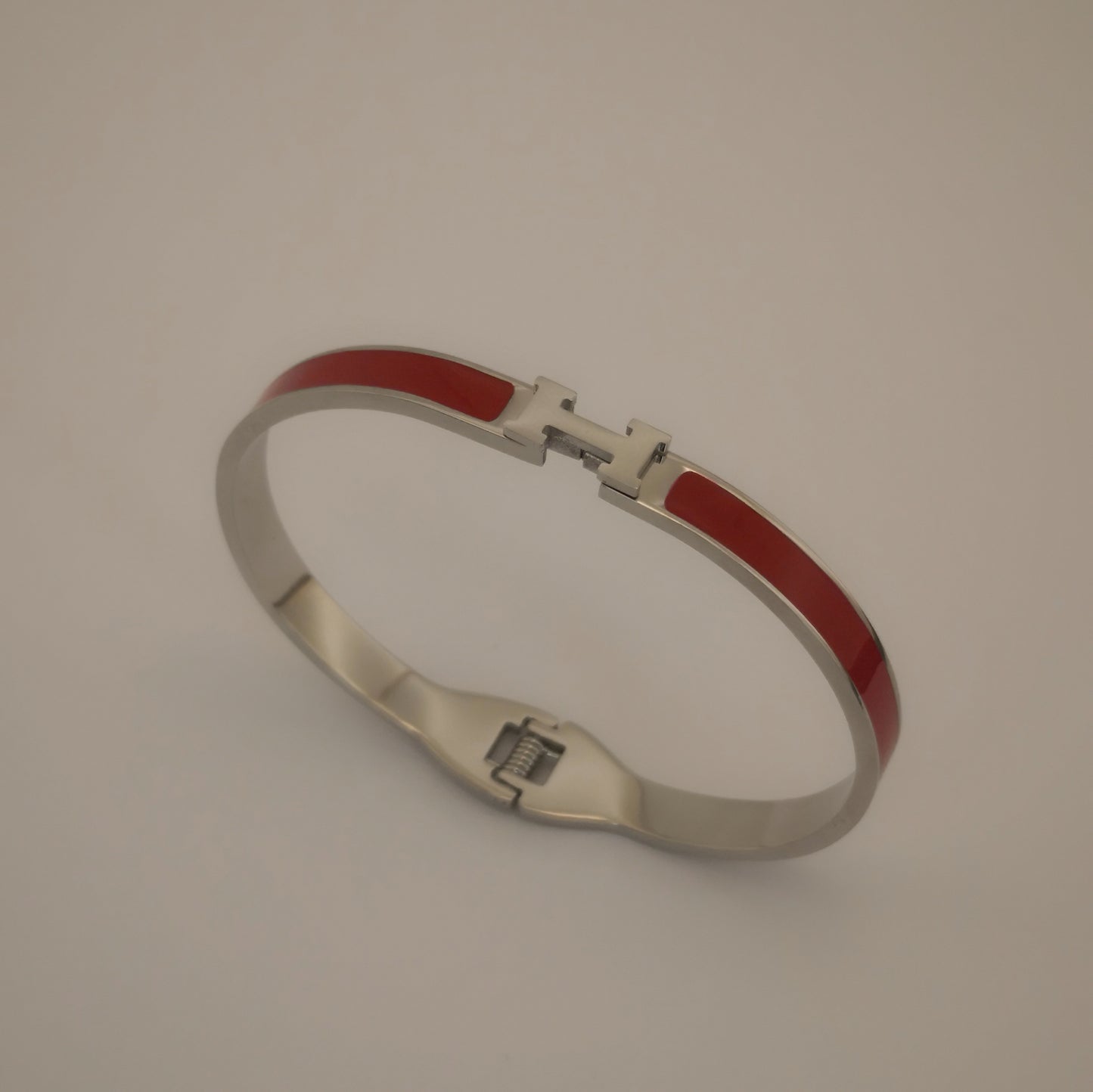 H letter Silverkleurige Armbanden - Dun - Intero Sieraden