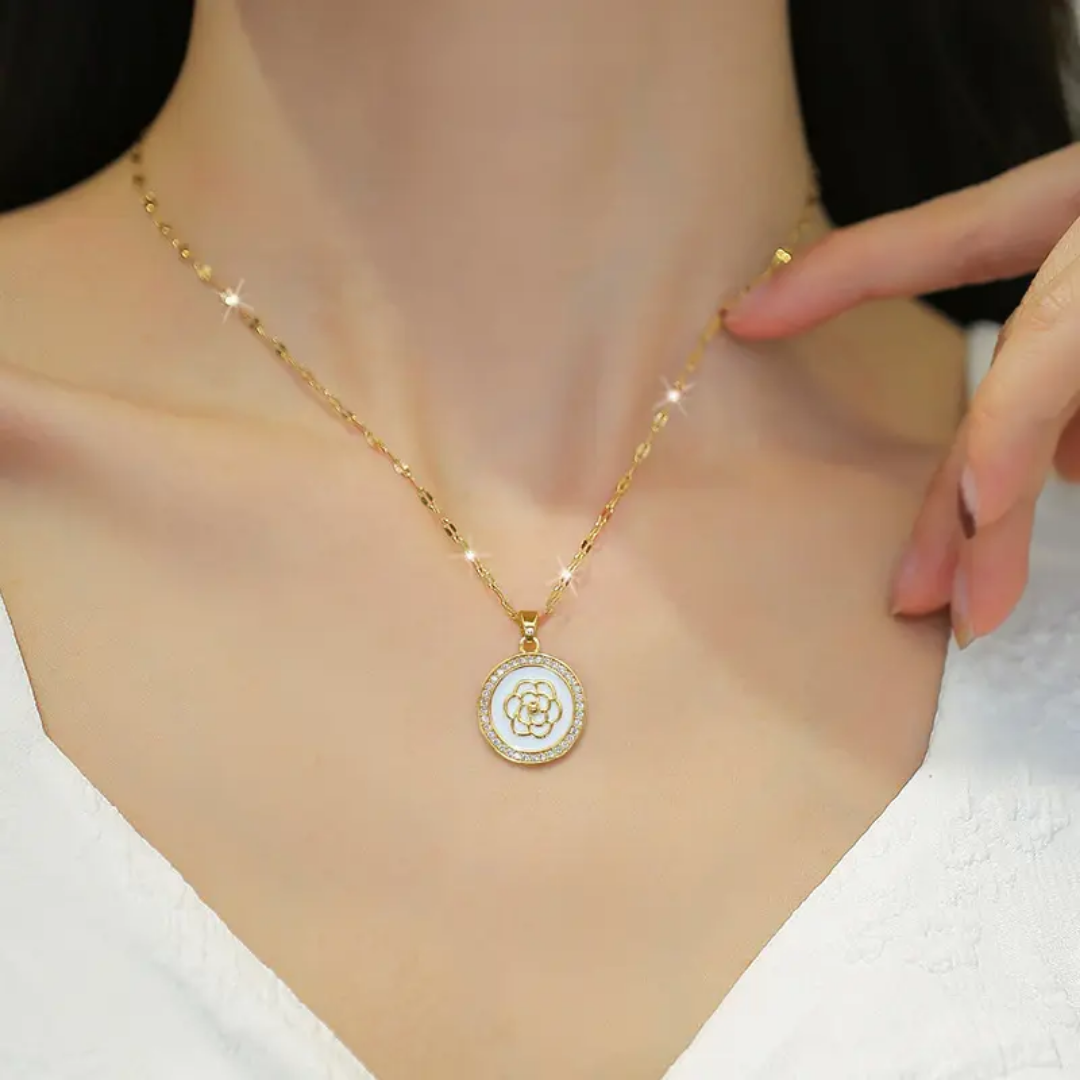 Witte Gouden Bloemenset - Intero Sieraden