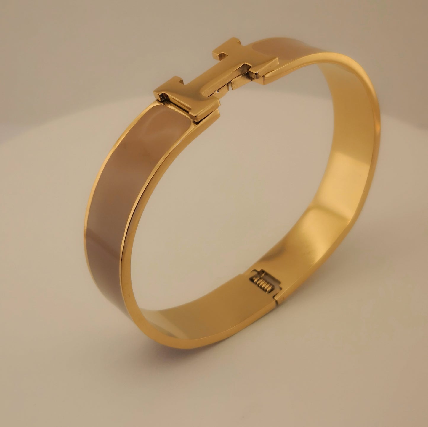 H letter Goudkleurige Armbanden