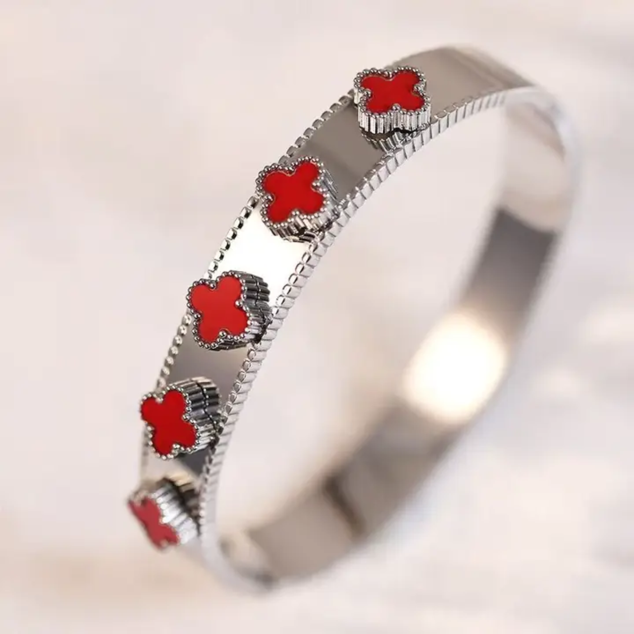 Klavervier Armband van Roestvrij Staal β Waterdicht, Kleurvast & Luxe | Intero Sieraden