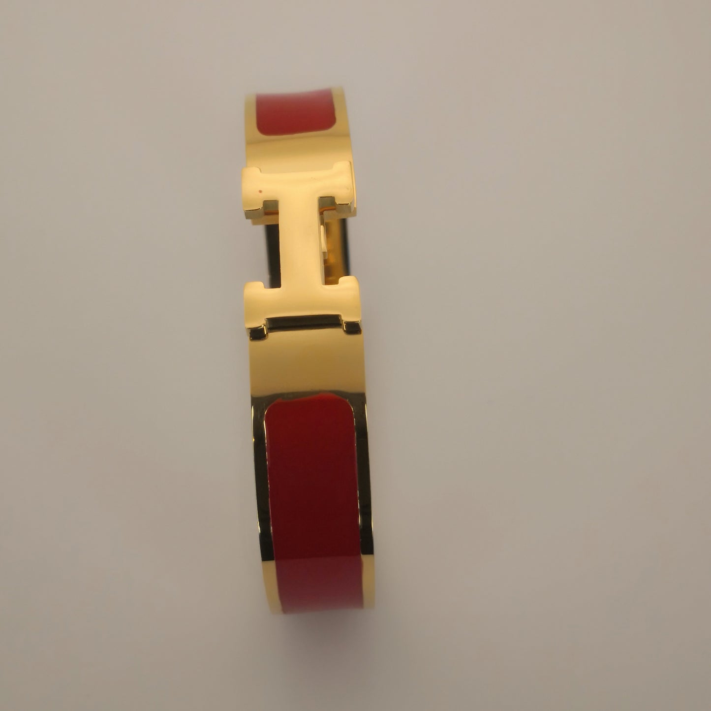 H letter Goudkleurige Armbanden - Intero Sieraden