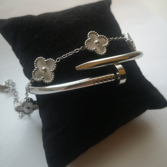 Spijker en Klaver Armbanden - Zilver - Intero Sieraden