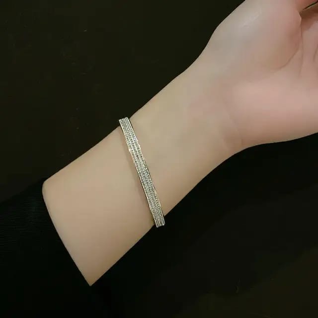 Trendy Zilveren Armband🔘 - Intero Sieraden