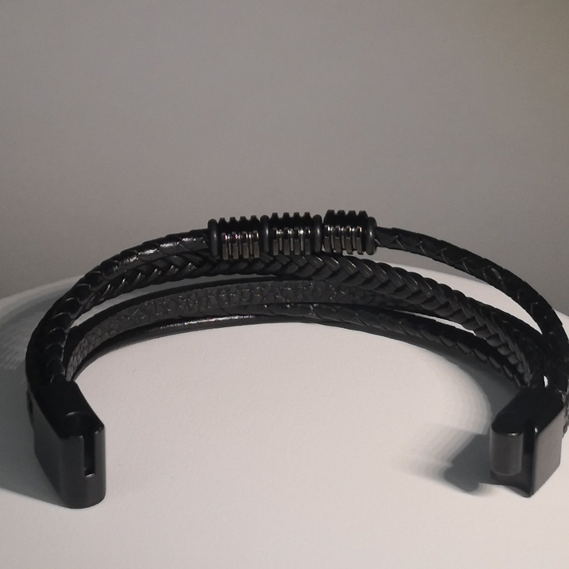 Zwarte Gevlochten Lederen Armband - Intero Sieraden