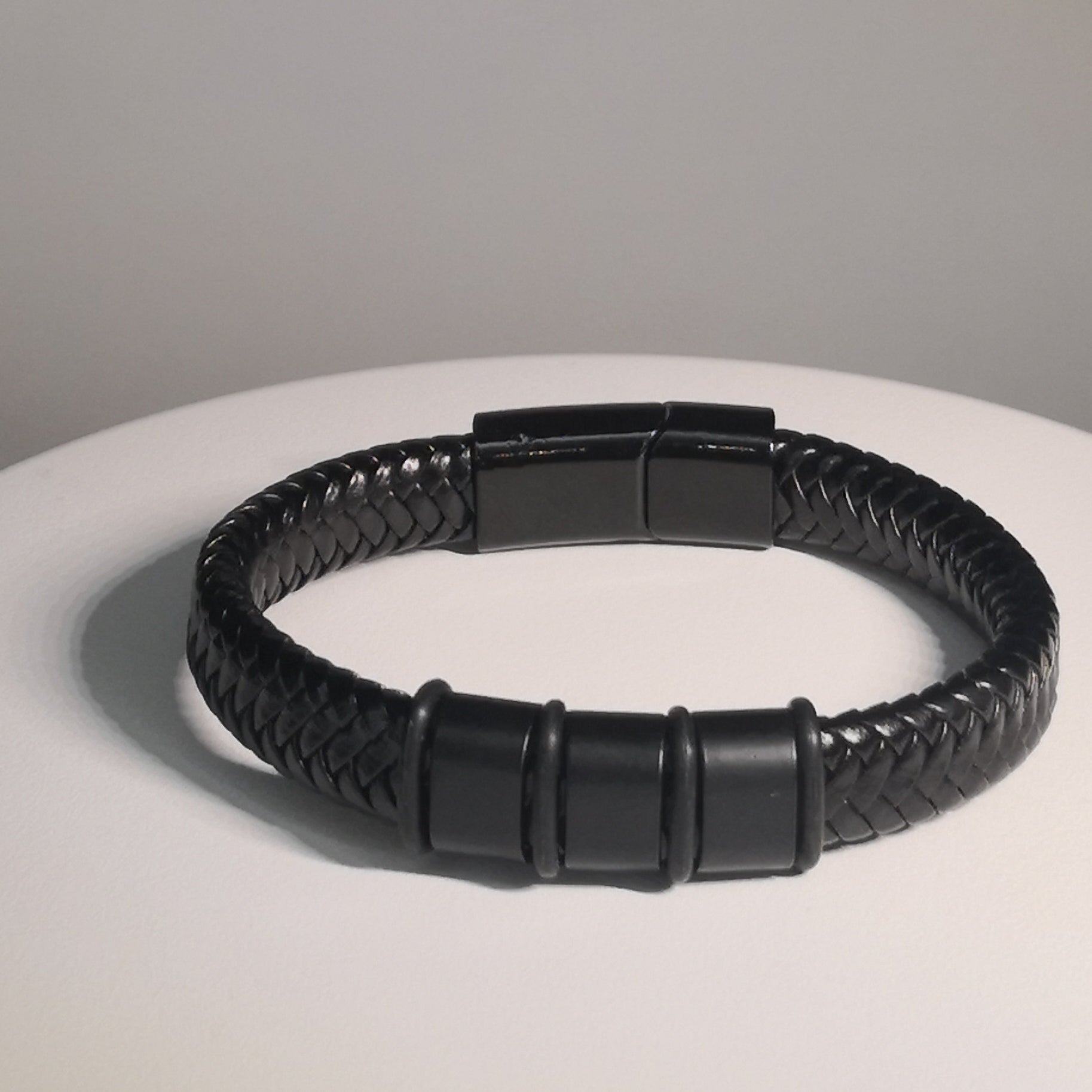 Zwarte Gevlochten Armband met Magnetische Sluiting - Z3 - Intero Sieraden