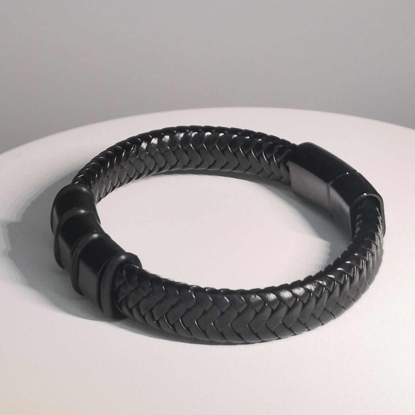 Zwarte Gevlochten Armband met Magnetische Sluiting - Z3 - Intero Sieraden