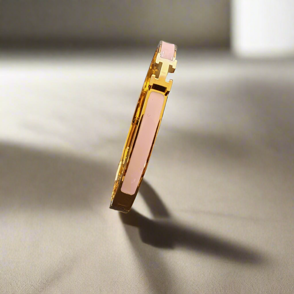 H letter Goudkleurige Armbanden - Dun