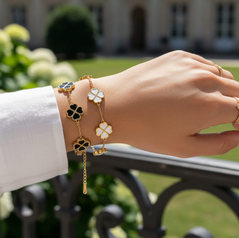 Nieuwe Klaverarmband | Goudkleurig RVS | Zwart & Wit
