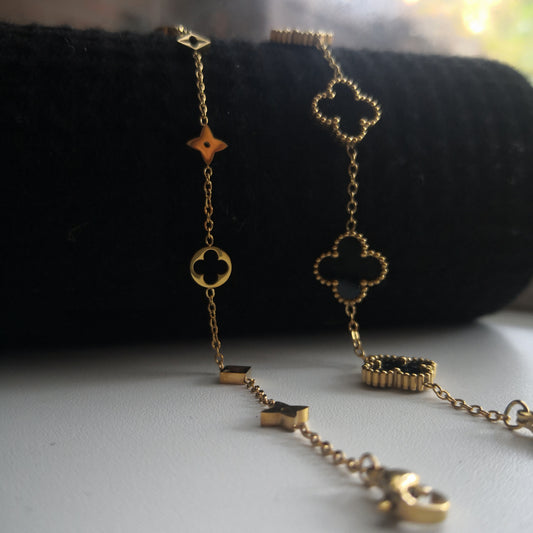 Trendy en Klaver Armbanden Set