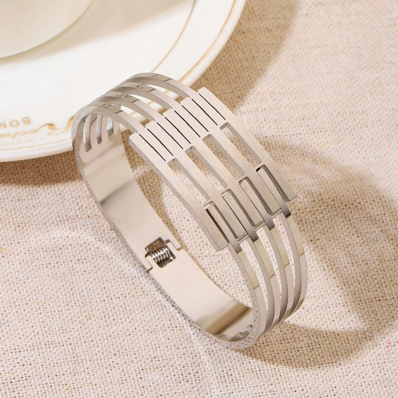 Rooster Bangle Armband