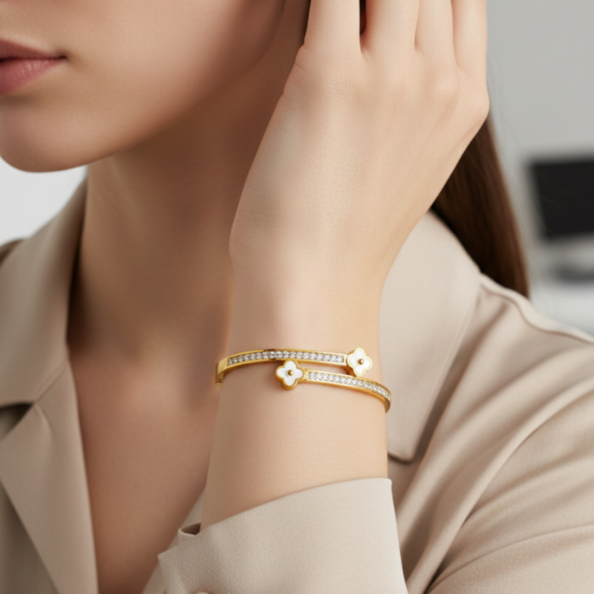 Emma Clover Bracelet - Stainless Steel Water Resistant